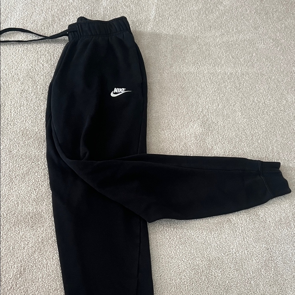 Nike Women’s Black Sweatpants